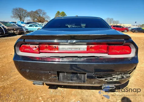 2013 Dodge Challenger Sxt z USA, uszkodzony, nr VIN 2C3CDYAG0DH681875